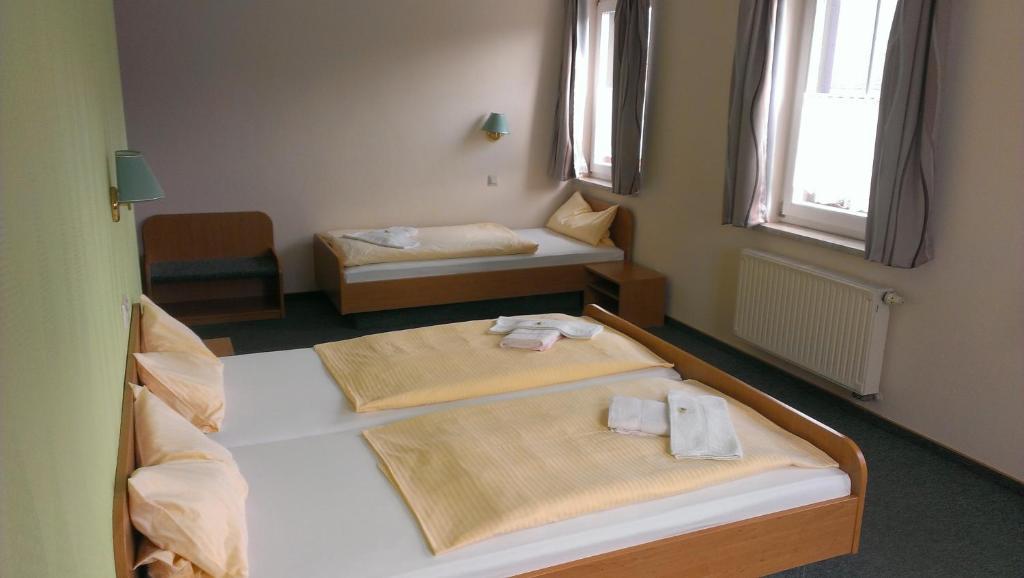 Gasthof Zum Fuerstenthal Frauenstein  Room photo