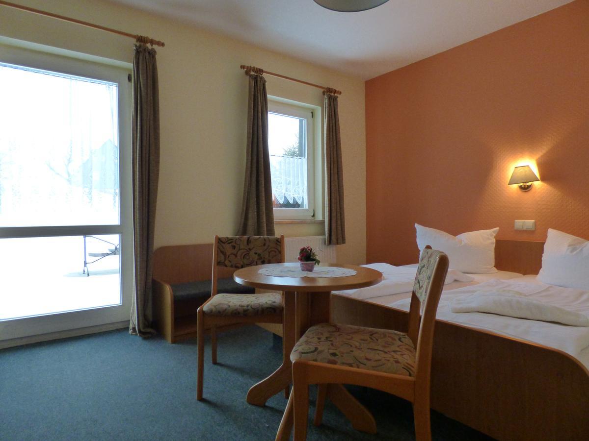 Gasthof Zum Fuerstenthal Frauenstein  Room photo